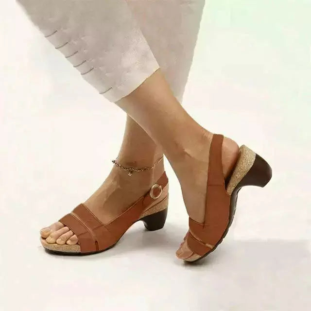 Heidi Sandalen Mit Klobigem Absätzen