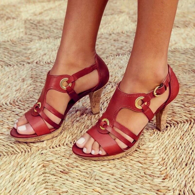 Joyce- Bequeme Sandalen mit Absatz